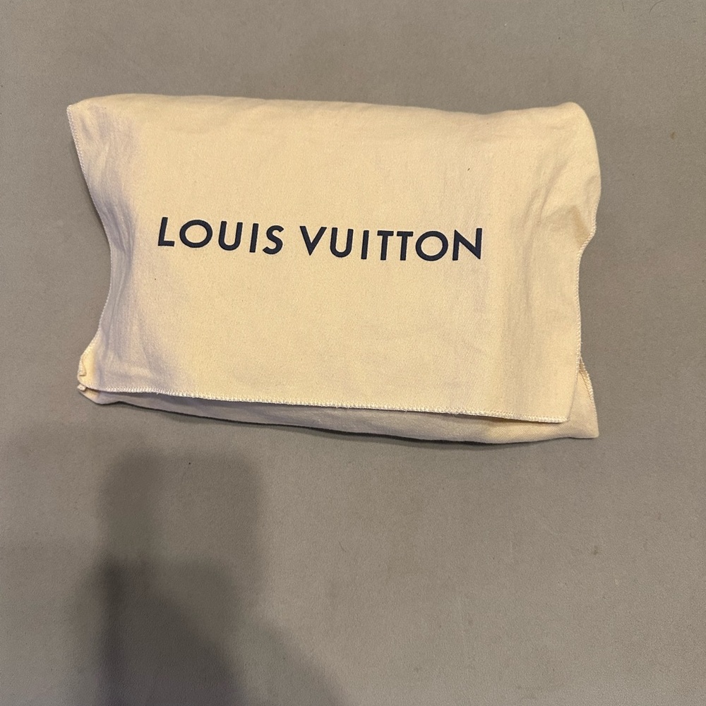 Louis Vuitton Monogram Crossbody Bag in Brown and Gold - Picture 8 of 8